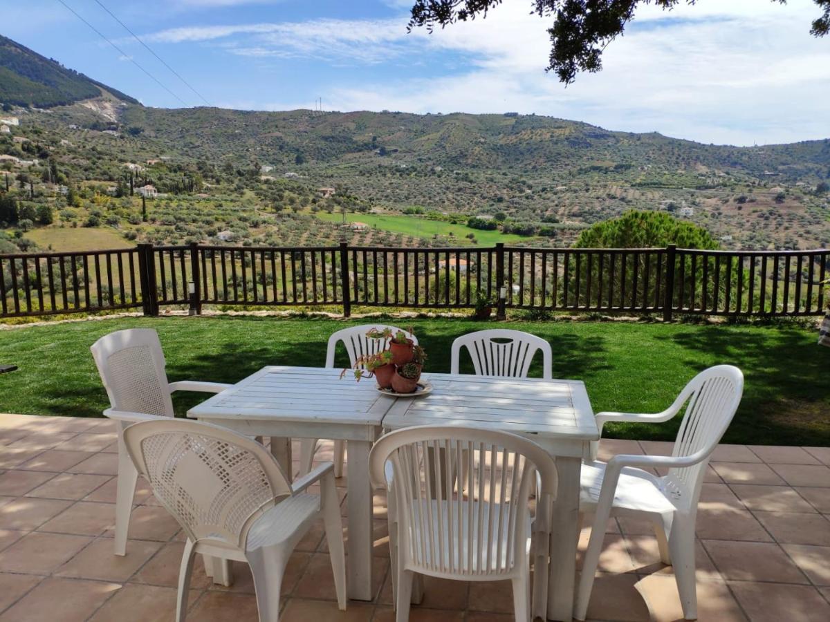 Casa Molina Villa Alcaucín Buitenkant foto